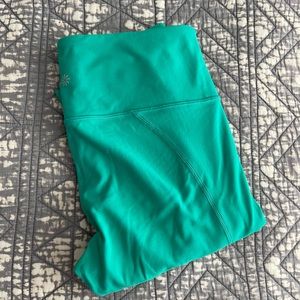 Athleta Salutation 7/8 Tight